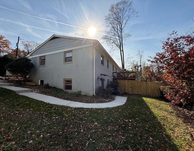 5336 Wapakoneta Rd, Unit Wapakoneta Road ADU in Bethesda, MD - Building Photo - Building Photo