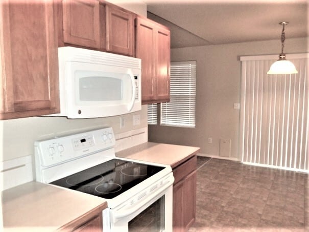 585 N Katie Way in Kuna, ID - Building Photo - Building Photo