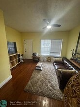 5444 Jubilee Way in Margate, FL - Foto de edificio - Building Photo