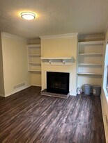 3059 Destin Cir in Snellville, GA - Building Photo