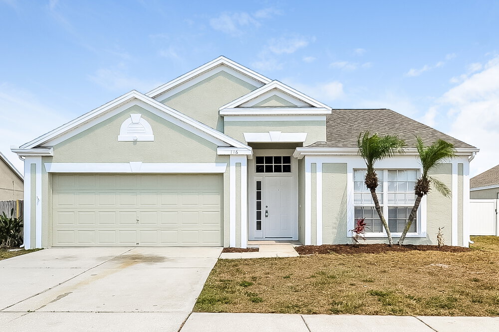 116 Island Water Way in Apollo Beach, FL - Building Photo