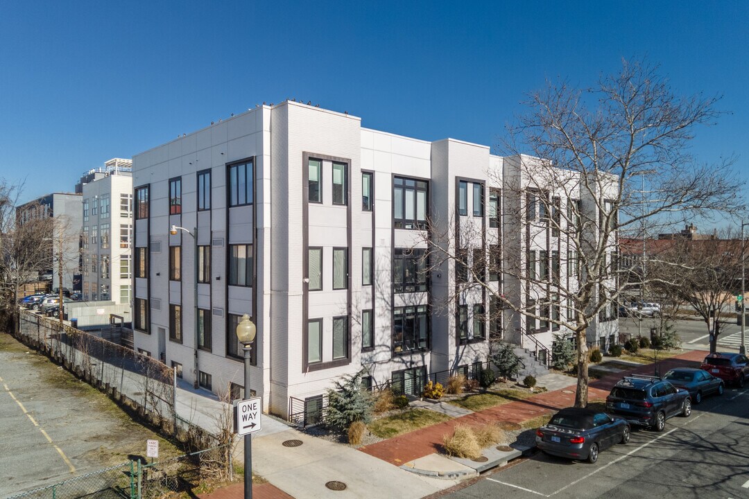 1101-1109 Q St NW in Washington, DC - Building Photo