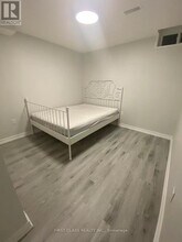 9 Upton Crescent in Markham, ON - Building Photo - Building Photo