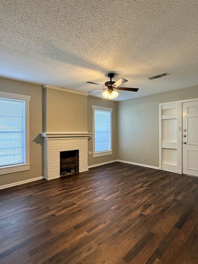 2500 Taylor St in Wichita Falls, TX - Building Photo - Building Photo