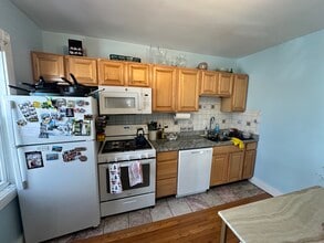 65 Preble St, Unit 3 in Boston, MA - Building Photo - Building Photo