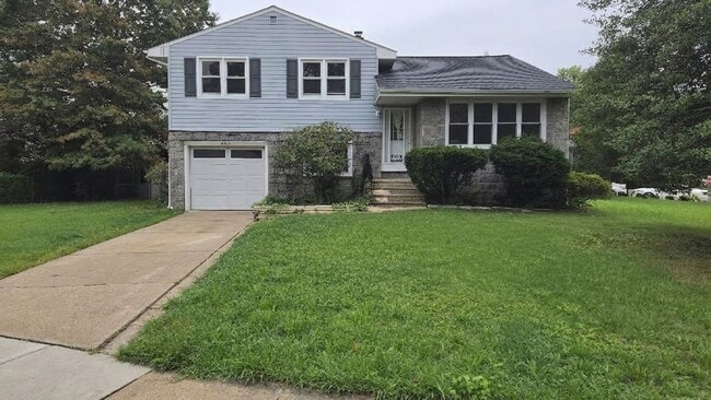 property at 5319 Frosthoffer Ave