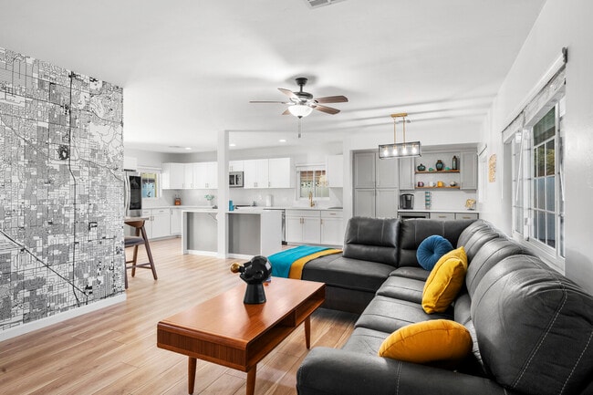 property at 2207 N 28th Pl