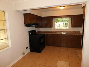 1445 Whitworth Cove in Southaven, MS - Building Photo - Building Photo