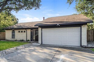 850 Auburn Dr in Lewisville, TX - Building Photo