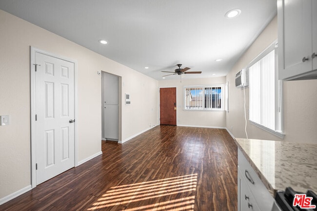 432 N Harvard Blvd in Los Angeles, CA - Building Photo - Building Photo