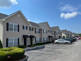 2121 S Greenwood Dr, Unit 201