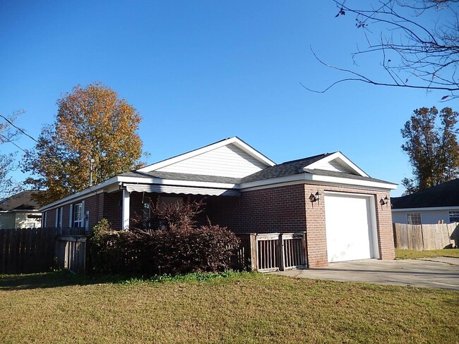 property at 600 Ponderosa Cir