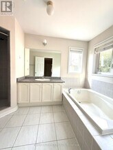 137 Laramie Crescent in Vaughan, ON - Building Photo - Building Photo