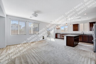 6650 Rockhouse St in North Las Vegas, NV - Foto de edificio - Building Photo