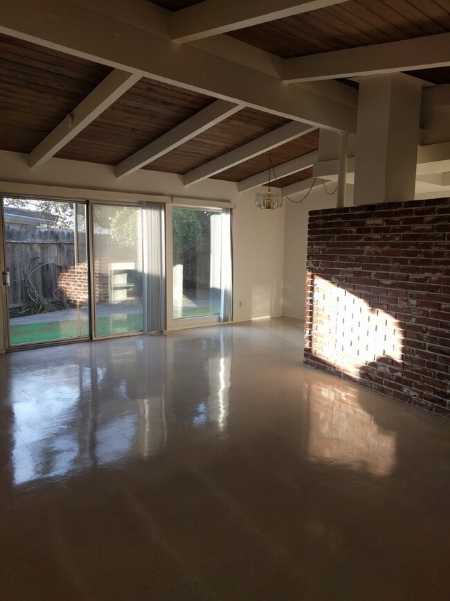 property at 805 Tully Rd