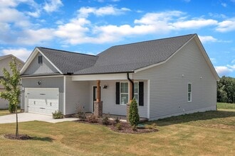 234 Danube Dr in Zebulon, NC - Building Photo - Building Photo