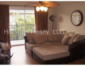 3712 W Wisconsin Ave-Unit -201 in Tampa, FL - Building Photo - Building Photo
