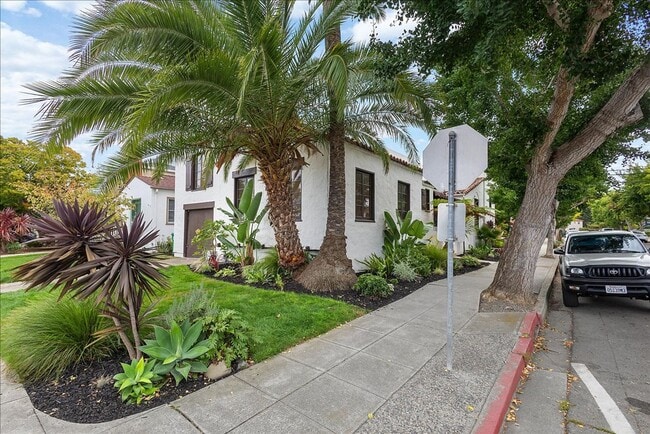 1844 Harvard Dr in Alameda, CA - Building Photo - Building Photo