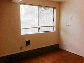 325 Bertha Ave in Bremerton, WA - Building Photo - Building Photo