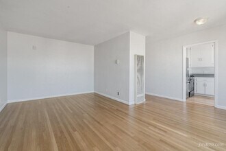 80 Terra Vista Ave in San Francisco, CA - Building Photo - Building Photo