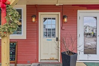 112 Main St in Stowe, VT - Building Photo - Building Photo