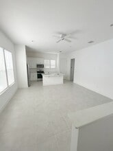 13809 Lippman Alley in Orlando, FL - Building Photo - Building Photo