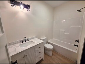 718 Ringold St in Boone, IA - Foto de edificio - Building Photo