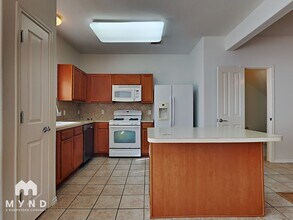 23613 Twisting Falls Dr in Spring, TX - Building Photo - Building Photo