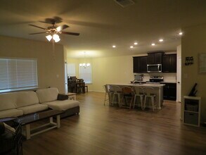 2034 Bee Crk Lp in Copperas Cove, TX - Building Photo - Building Photo