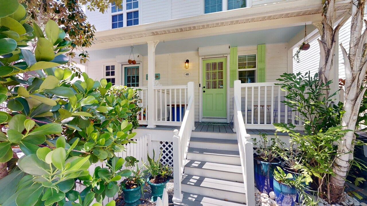 48 Merganser Ln in Key West, FL - Building Photo