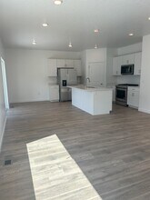 613 N Pear Dr in Lehi, UT - Building Photo - Building Photo
