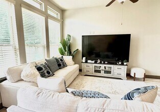 7 Aventura Pl in Spring, TX - Building Photo - Building Photo