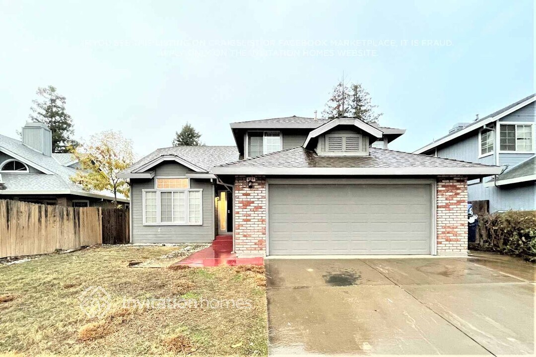 8409 Trimmer Way in Sacramento, CA - Building Photo
