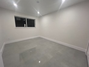 5300 NW 25th Ave in Miami, FL - Building Photo - Building Photo