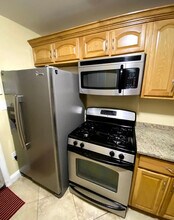 219 Congress St in Jersey City, NJ - Building Photo - Building Photo