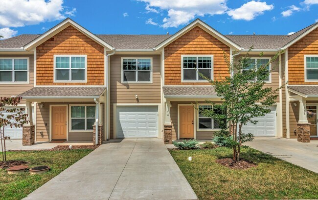 1216 Pauline Trail Dr