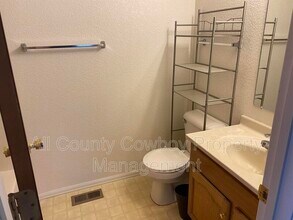 918 E Palmer Dr in Laramie, WY - Building Photo - Building Photo