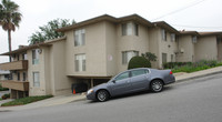 Amberwood Apartments in South Pasadena, CA - Foto de edificio - Building Photo