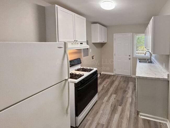 263 Victory Dr SE in Marietta, GA - Building Photo - Building Photo