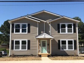 632 N Broad St in Mooresville, NC - Building Photo