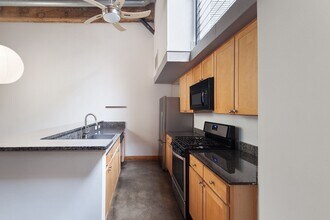 644 Wells St SW in Atlanta, GA - Building Photo - Building Photo