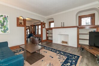 11909 Buckingham Ave-Unit -Down in Cleveland, OH - Building Photo - Building Photo