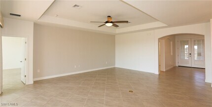 17250 Walnut Run Dr in Alva, FL - Building Photo - Building Photo