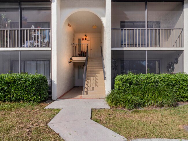 2733 SW Matheson Ave in Palm City, FL - Building Photo - Building Photo