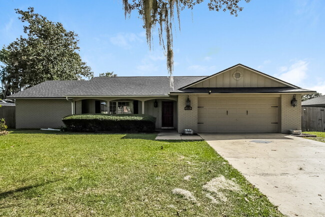 property at 5306 Royal Oak Dr
