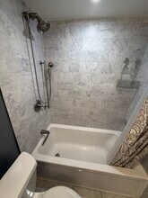 1435 4th St SW, Unit B201 in Washington, DC - Building Photo - Building Photo