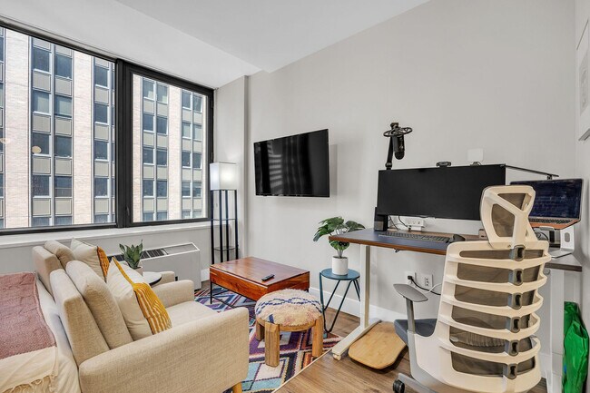 95 Wall St in New York, NY - Building Photo - Building Photo