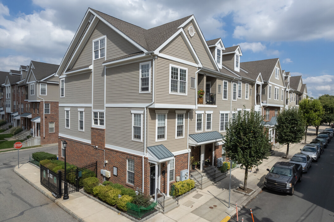 Brewerytown Square in Philadelphia, PA - Building Photo