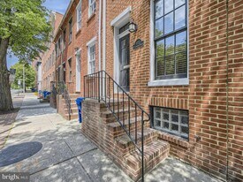 827 S Charles St in Baltimore, MD - Building Photo