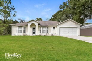 2920 Tusket Ave in North Port, FL - Building Photo